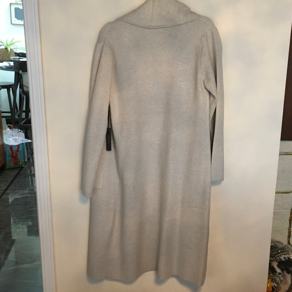 Elegant Gray Women's Sweater Coat - Picture 4 of 6